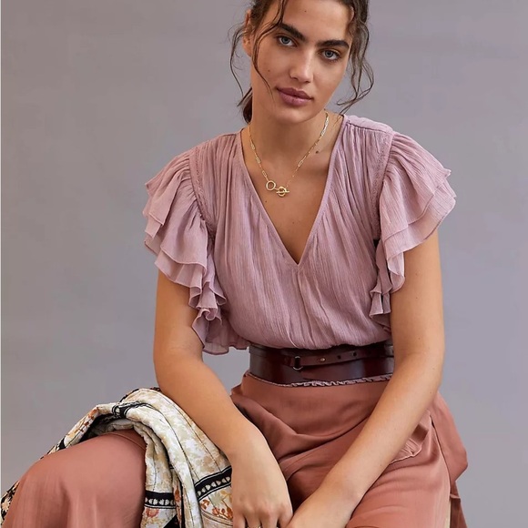 FOREVER THAT GIRL by ANTHROPOLOGIE NWOT Smocked Ruffle Blouse in Lilac - Picture 2 of 9